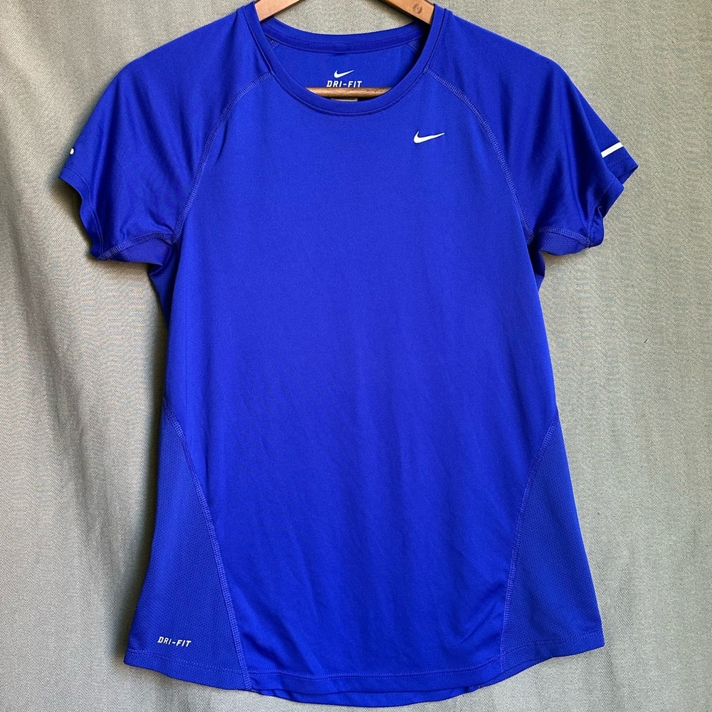 Nike Dri-Fit Women's Short Sleeve Tee